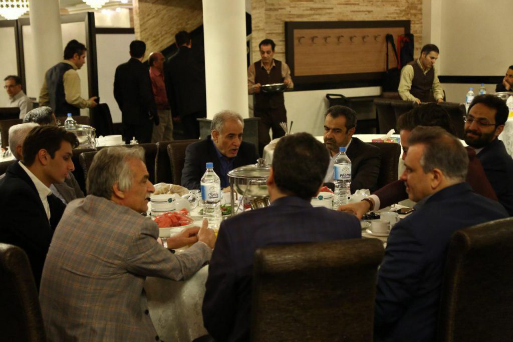 نشست سالیانه خیرین بنیاد نیکوکاری نور آل یاسین